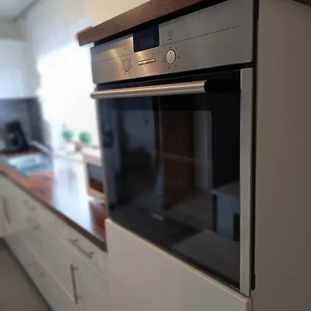 Apartment 65 Qm Im Gruenen *
